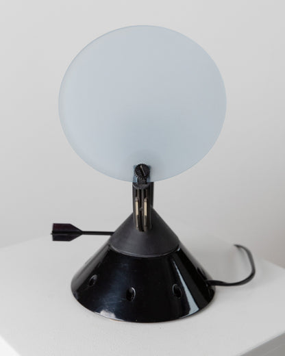 Lampe de table vintage Sestante verre bleu métal noir design Memphis années 1980