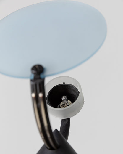 Lampe de table vintage Sestante verre bleu métal noir design Memphis années 1980