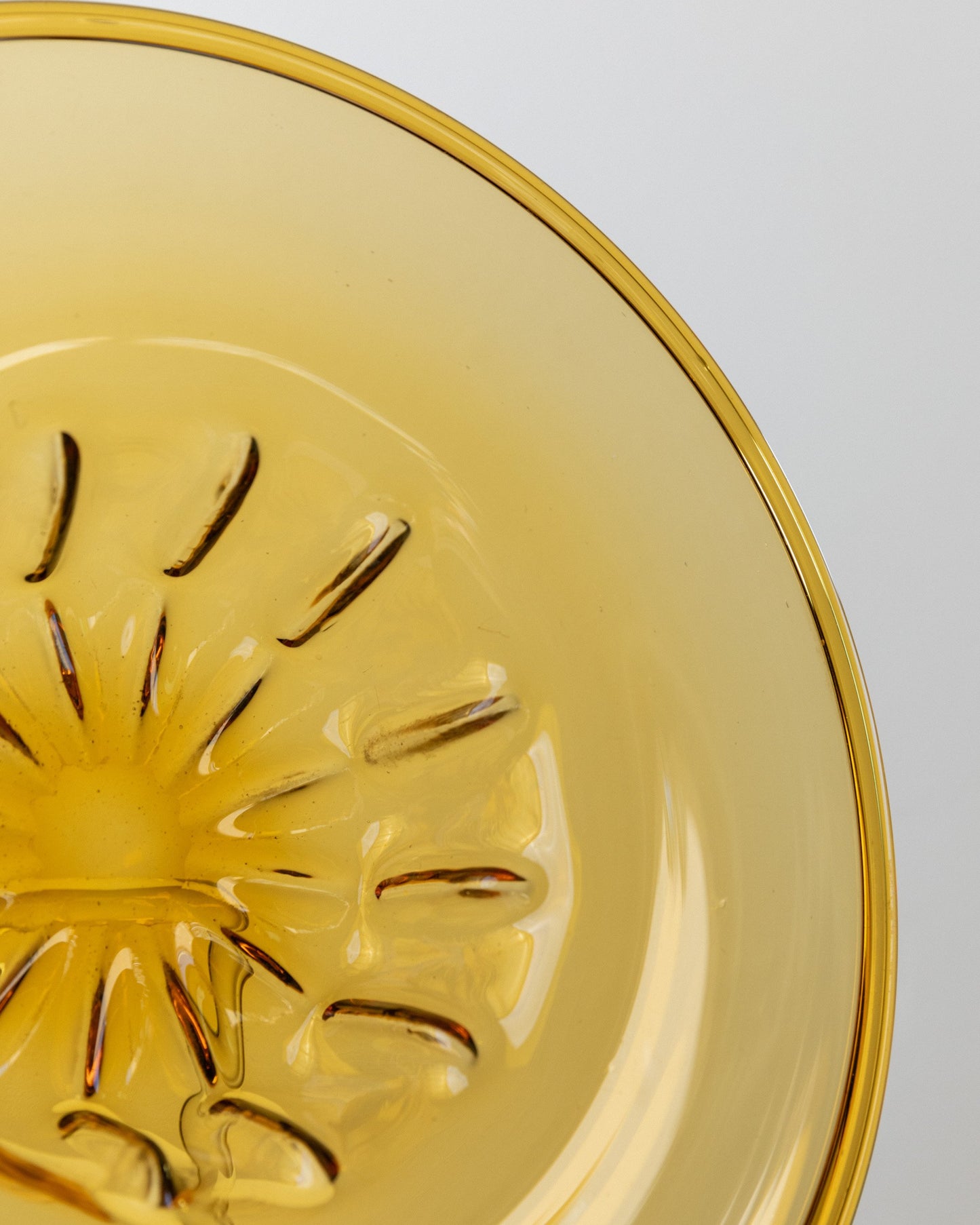 Bol vintage en verre de Murano côtelé ambré Italie années 1920