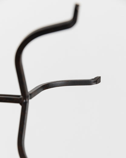 Vintage Kerzenhalter handgeschmiedetes Eisen brutalistischer Stil Knoten Detail 1970er