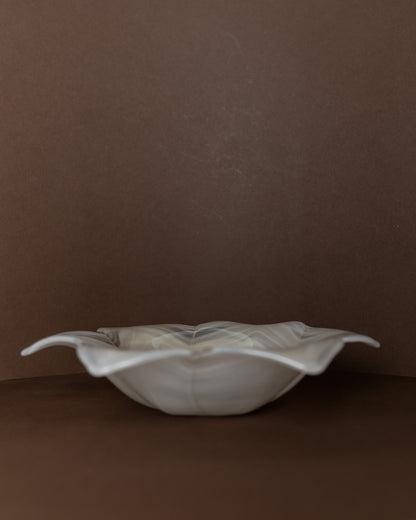 Bol Vintage en Verre de Murano en Forme de Fleur Blanc Transparent Milieu du Siècle Italie Années 80