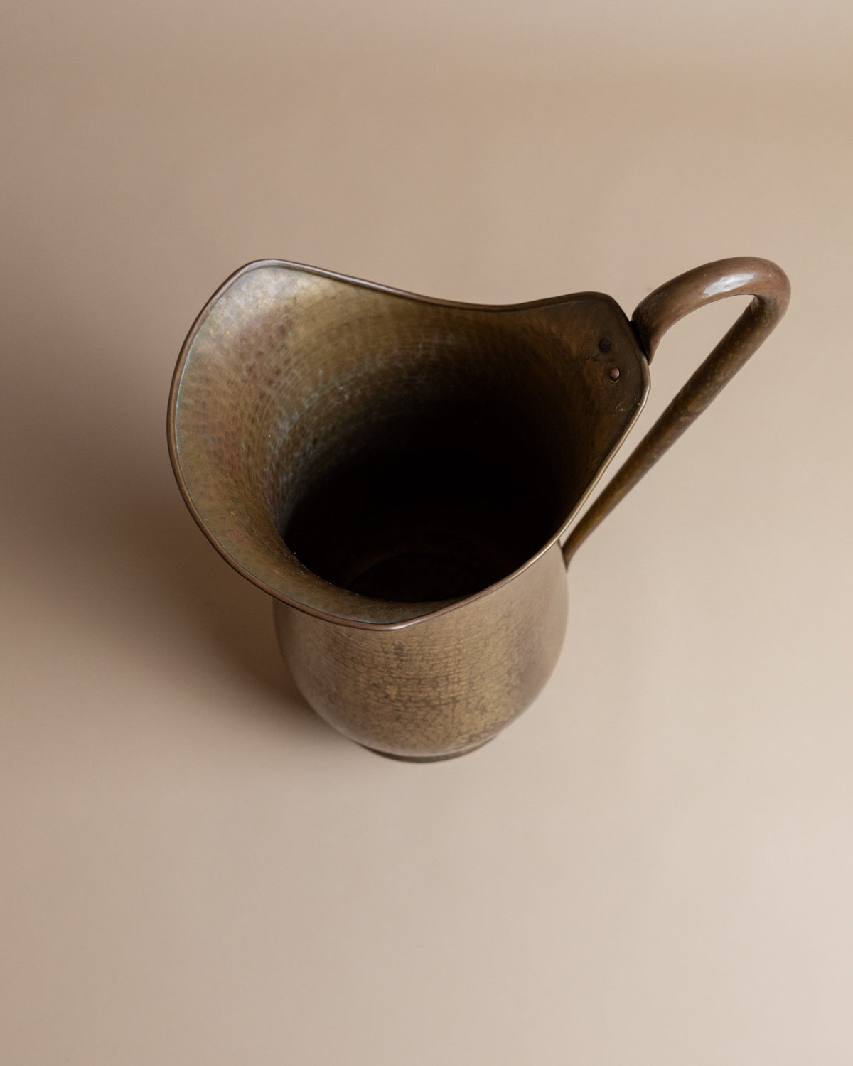 Vintage Messingkrug Italien 1950er klassisches Design Landhaus Deko