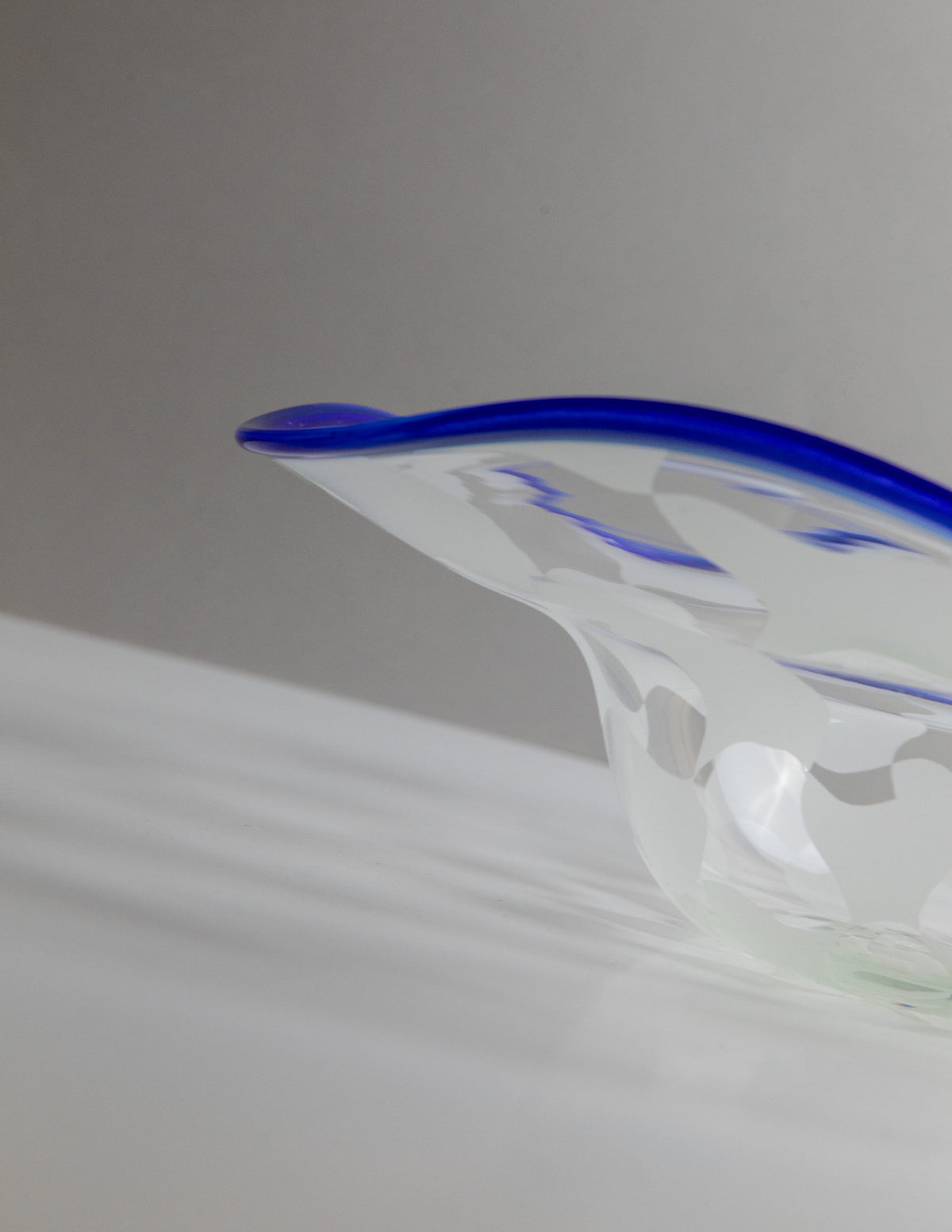 Vintage Murano Glas Schale kariert blau Wellenrand Mid Century Design 1990er