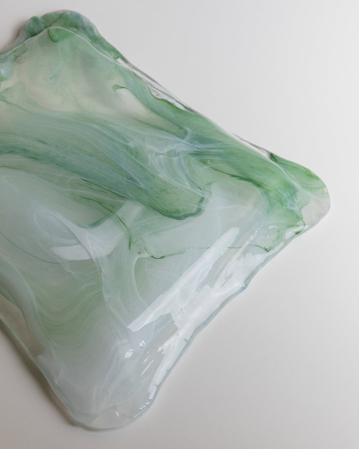 Vintage Tablett Murano Glas grün weiß handgefertigt Mid Century Design 1970er