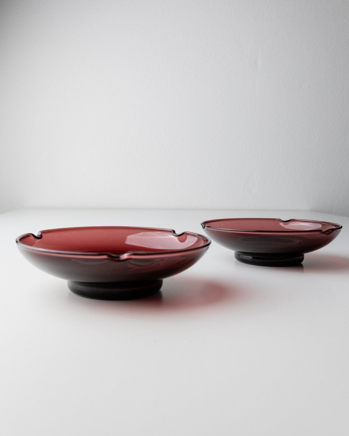 Vintage Ashtray Murano Glass Blackberry Dark Red Mid-Century Set of 2