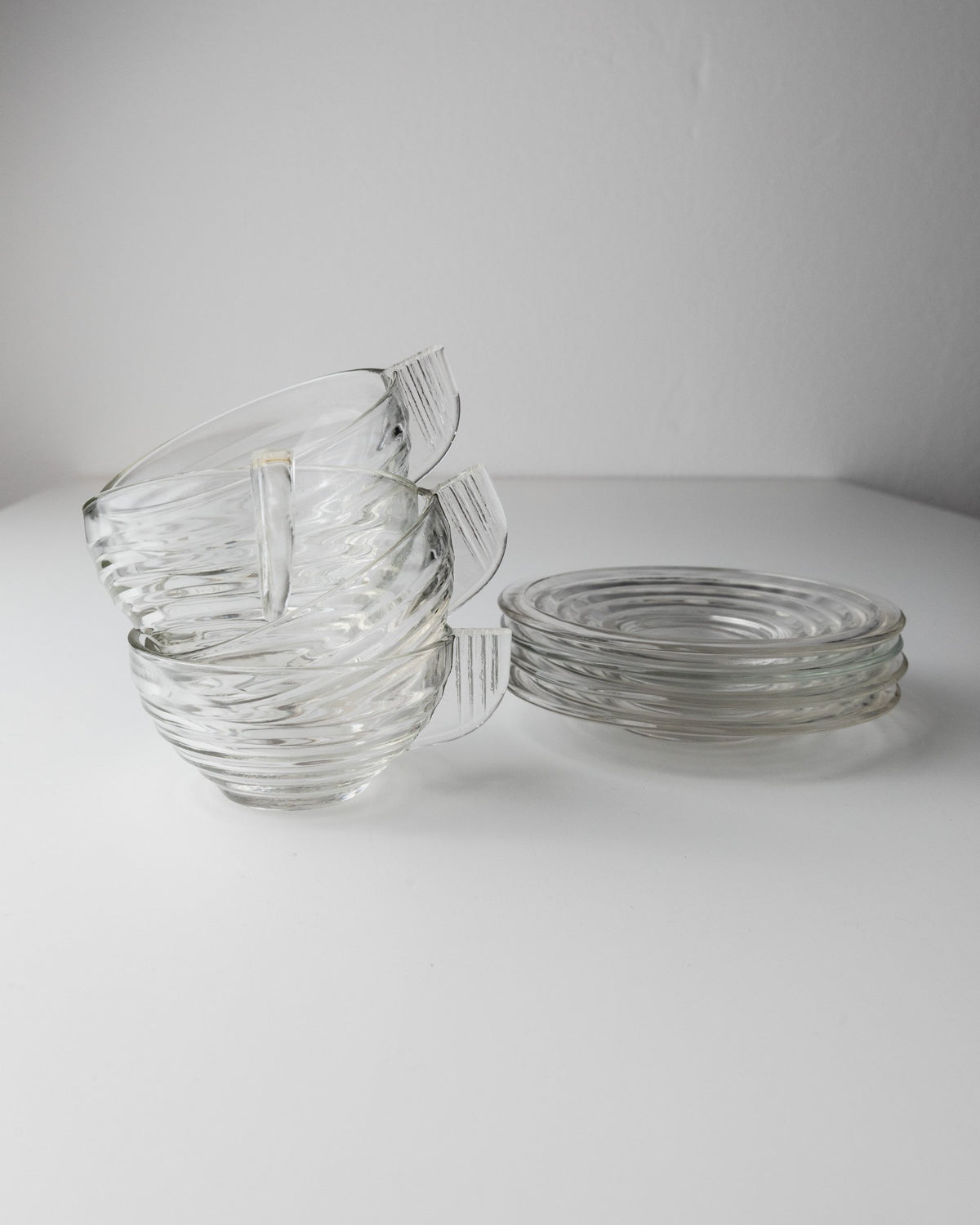 Vintage tea cup glass Italy 60s Art Deco transparent set of 4