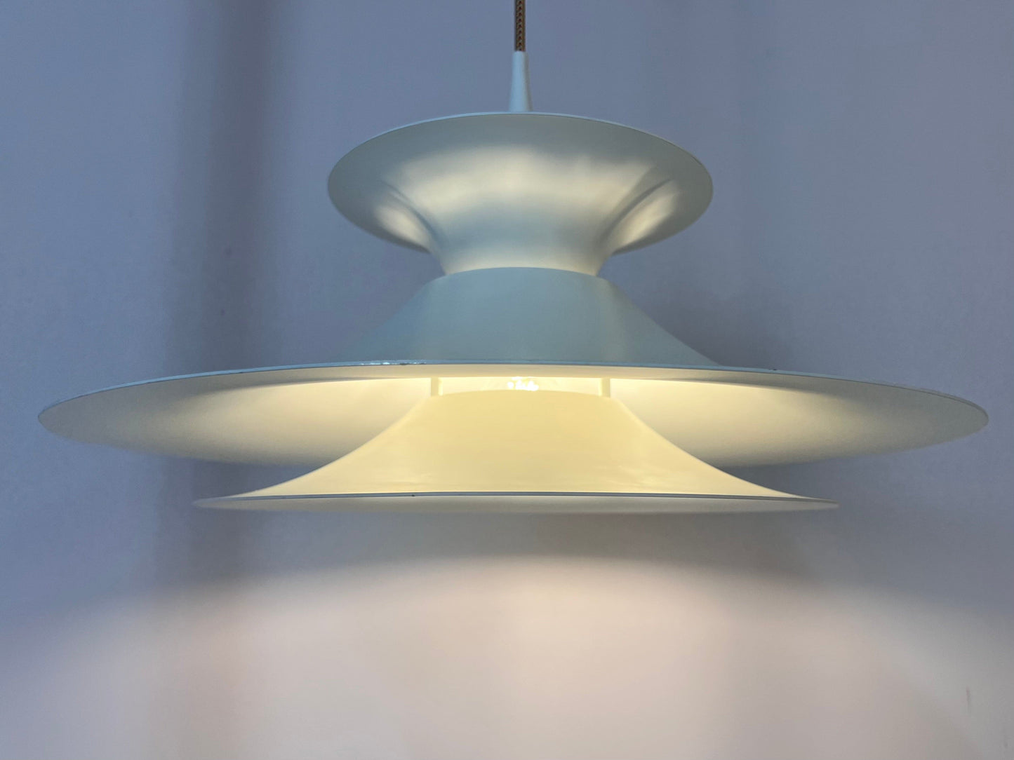 Vintage slatted lamp 'Radius' white by Erik Blaslev for Fog &amp; Mørup