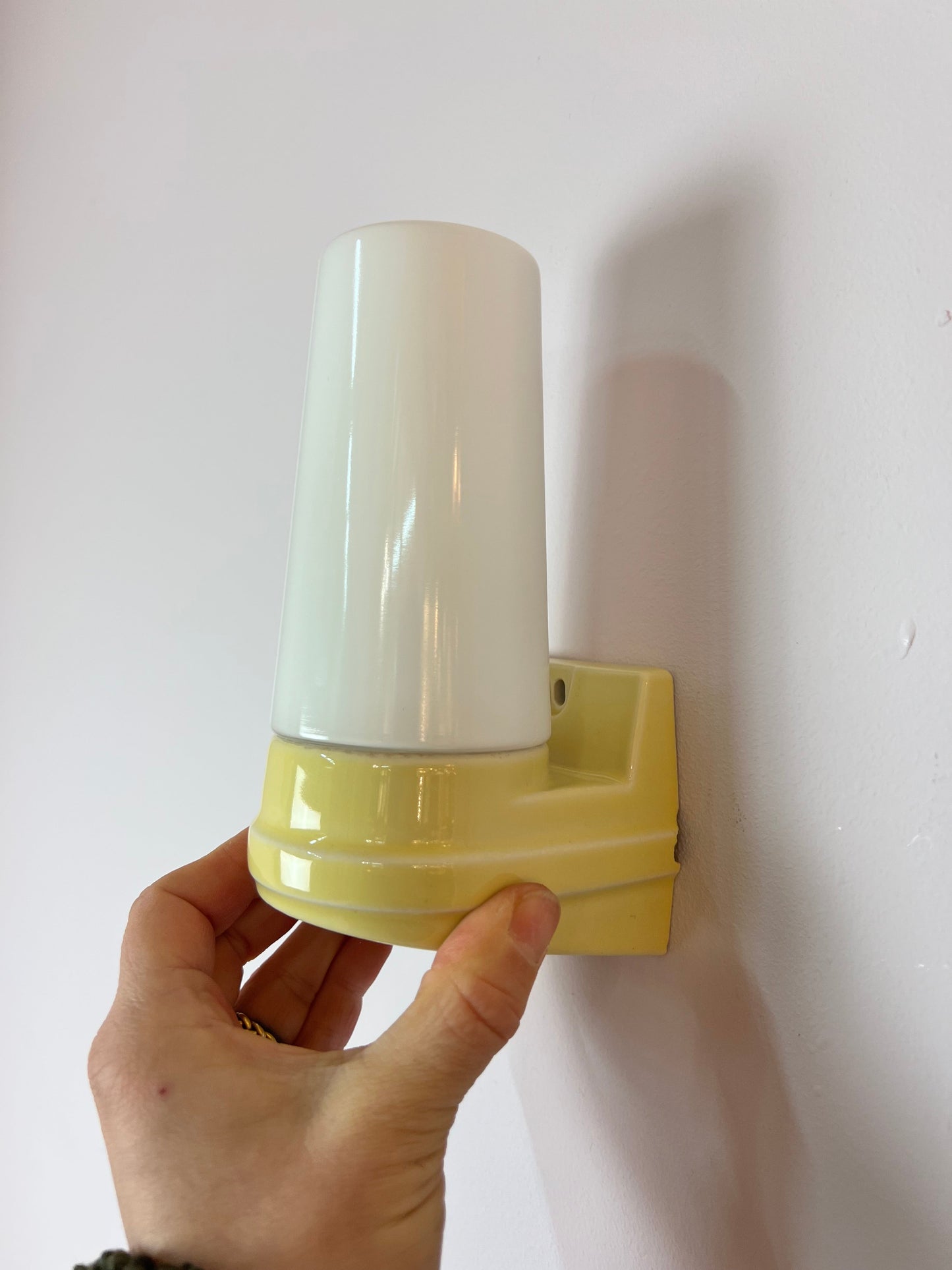 Vintage Wandlampe gelb von Sigvard Bernadotte für Ifö