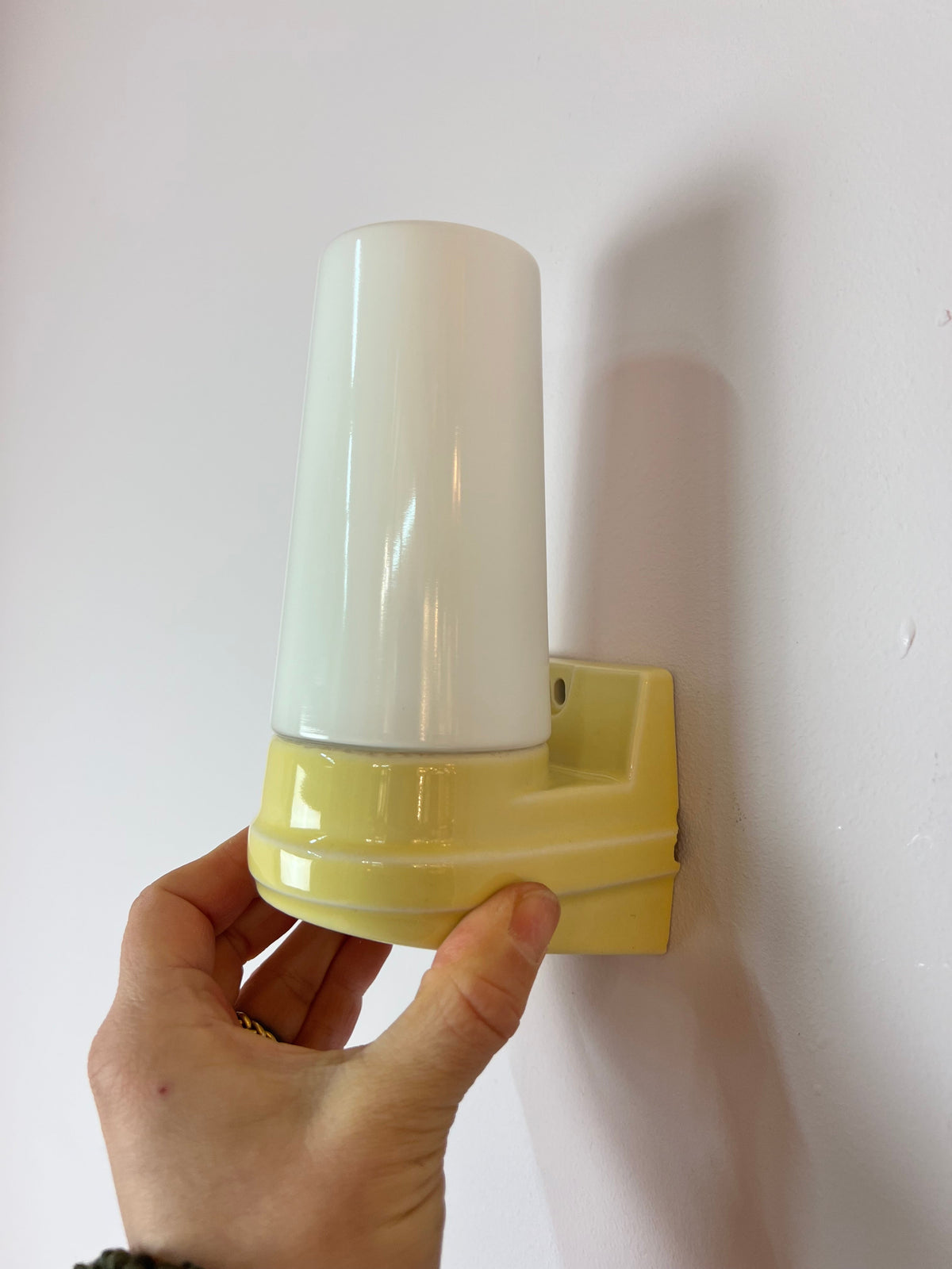 Vintage Wandlampe gelb von Sigvard Bernadotte für Ifö