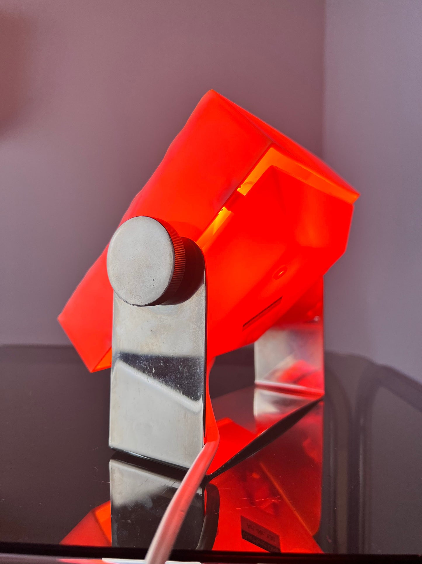 Tischlampe orange von Uwe Mersch