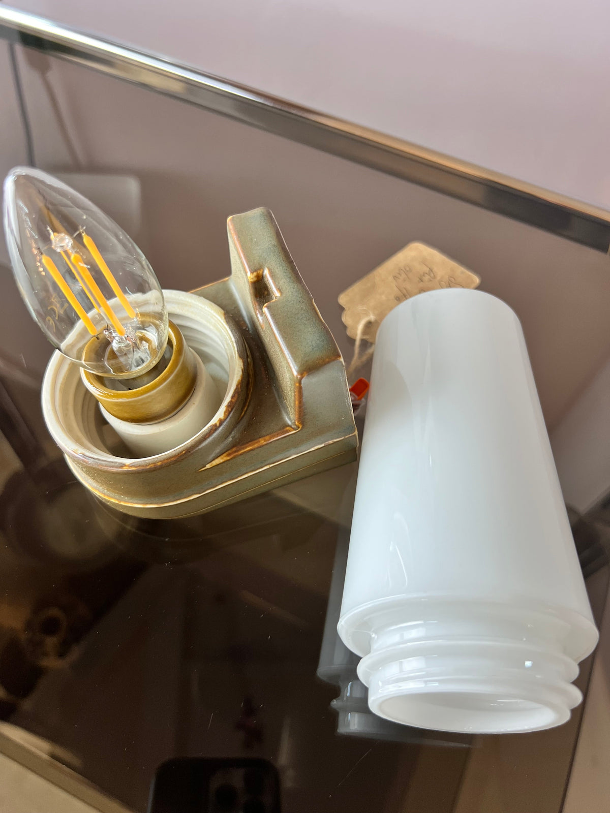 Wandlampe Modell 6080 oliv von Sigvard Bernadotte für Ifö