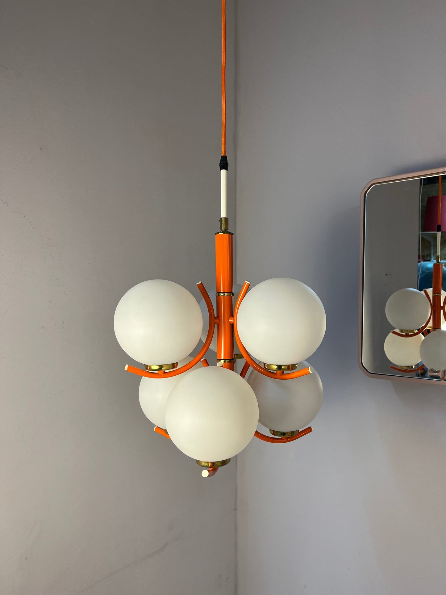 Vintage Kronleuchter von Richard Essig für Pre-Loved orange weiß