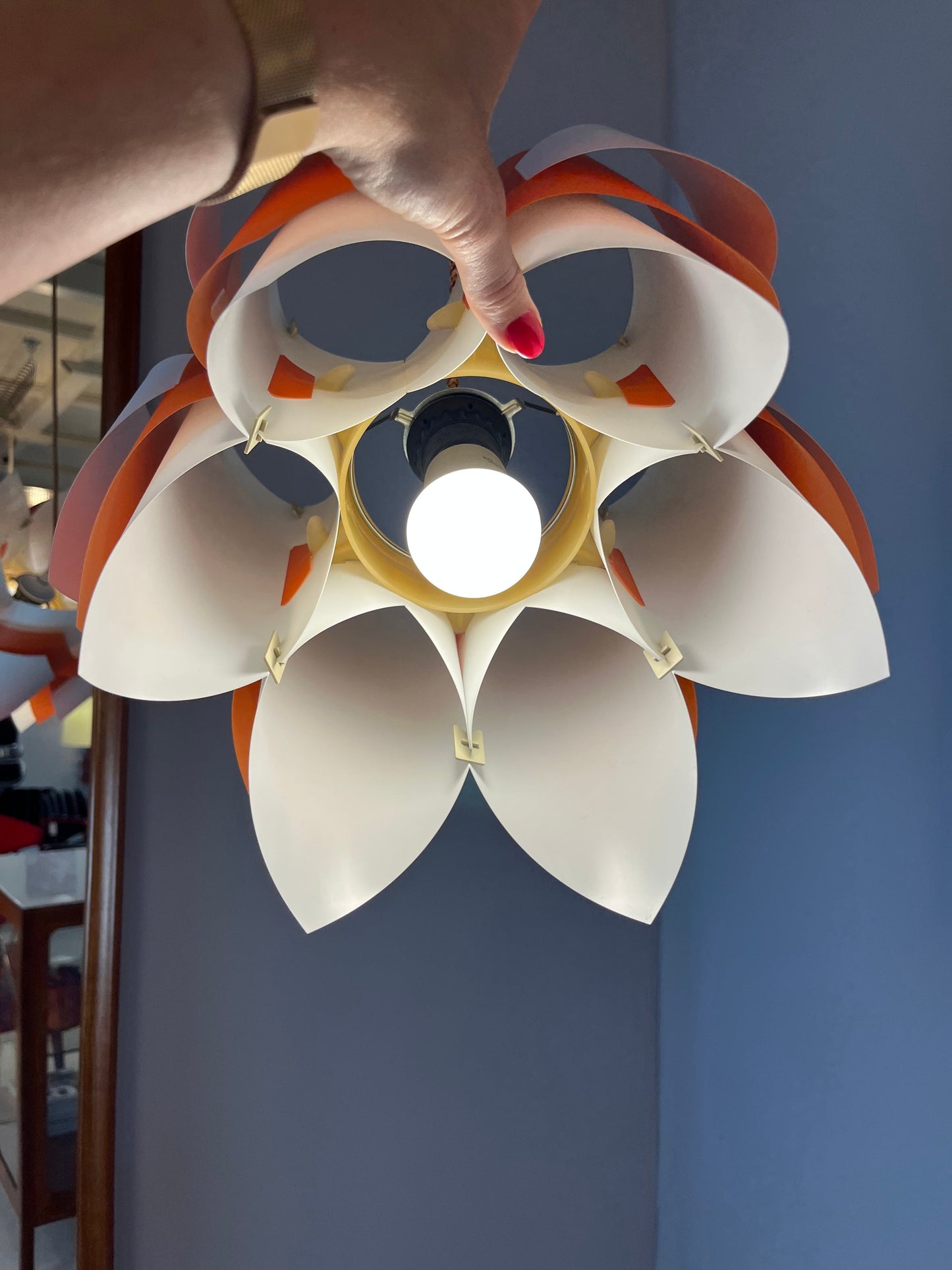 Vintage Hängelampe Ballet orange weiß von Lars Schiøler für P.J. Høyrup