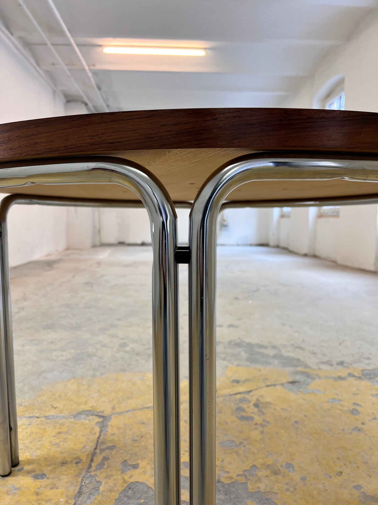Vintage Esstisch rund Palisander und Chrom