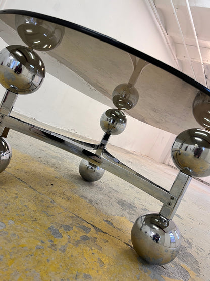 Vintage Couchtisch Chrom und Rauchglas