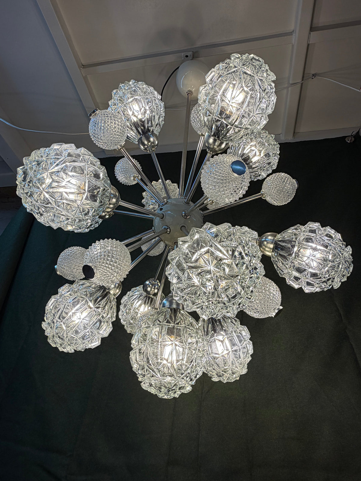 Sputnik Kronleuchter von Elektrofém ISZ, Space Age