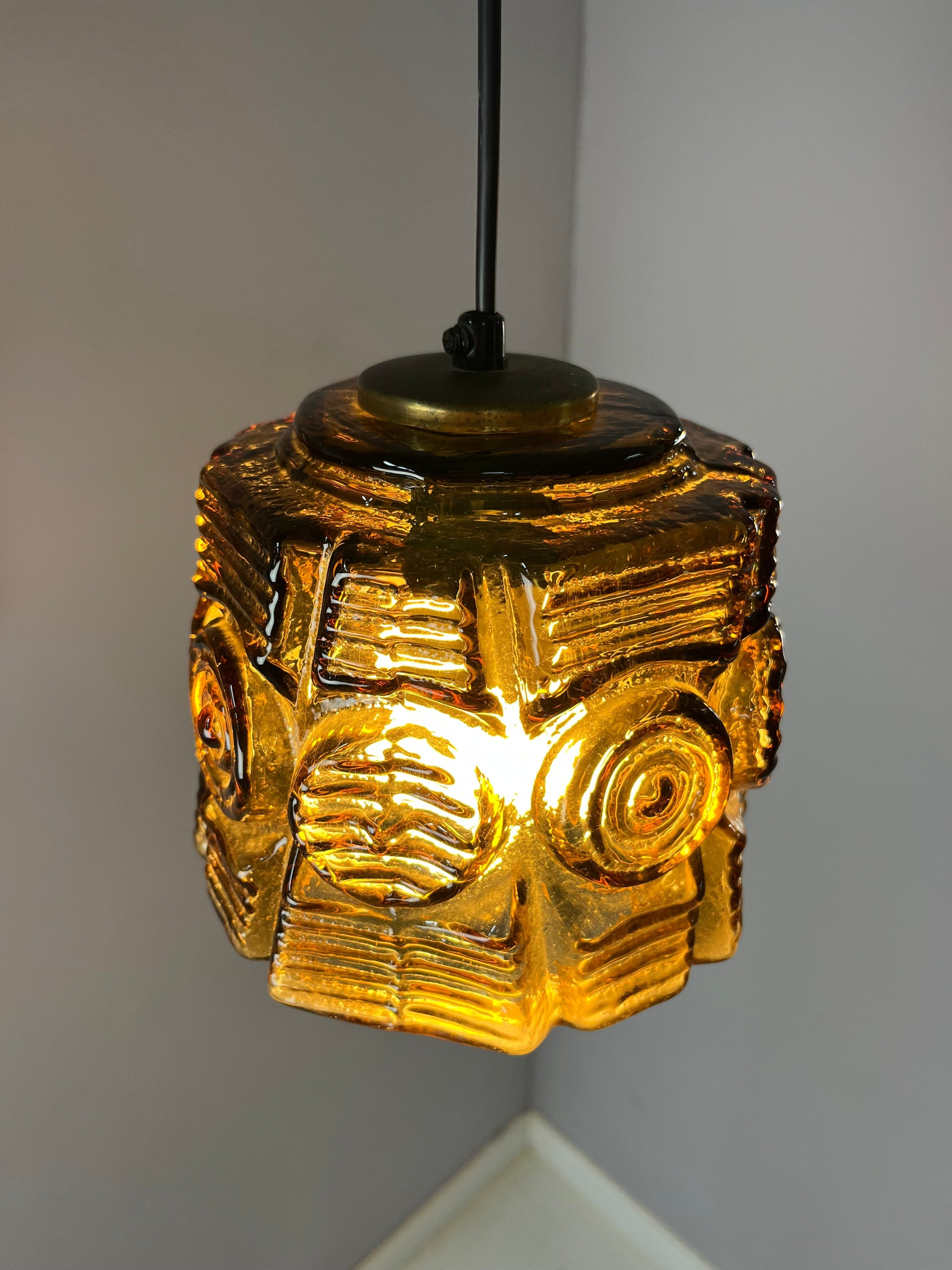 Vintage Hängelampe braun Glas Messing von Vitrika