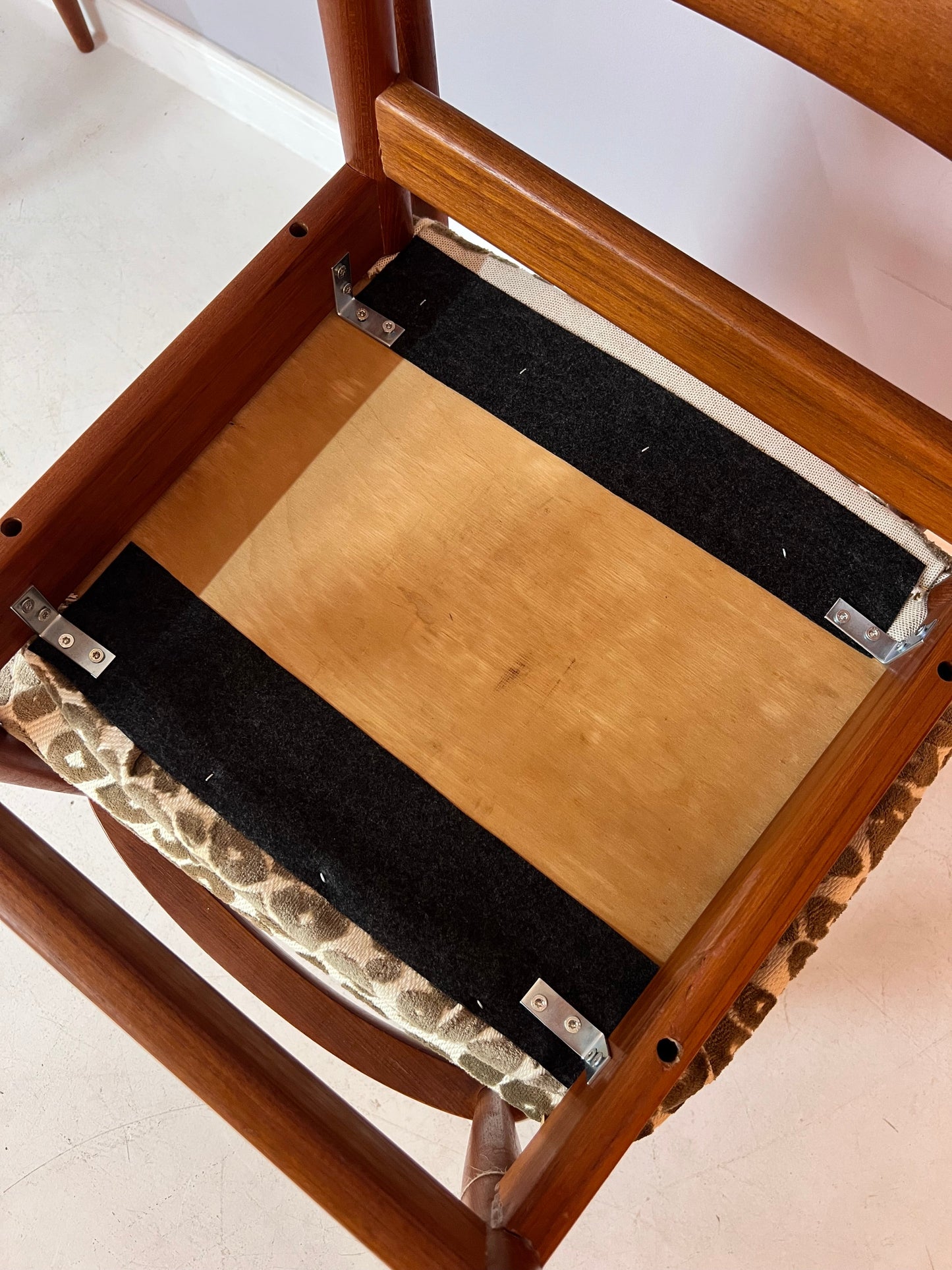 Chaise vintage Leo en teck rembourrée par Farso Stolefabrik