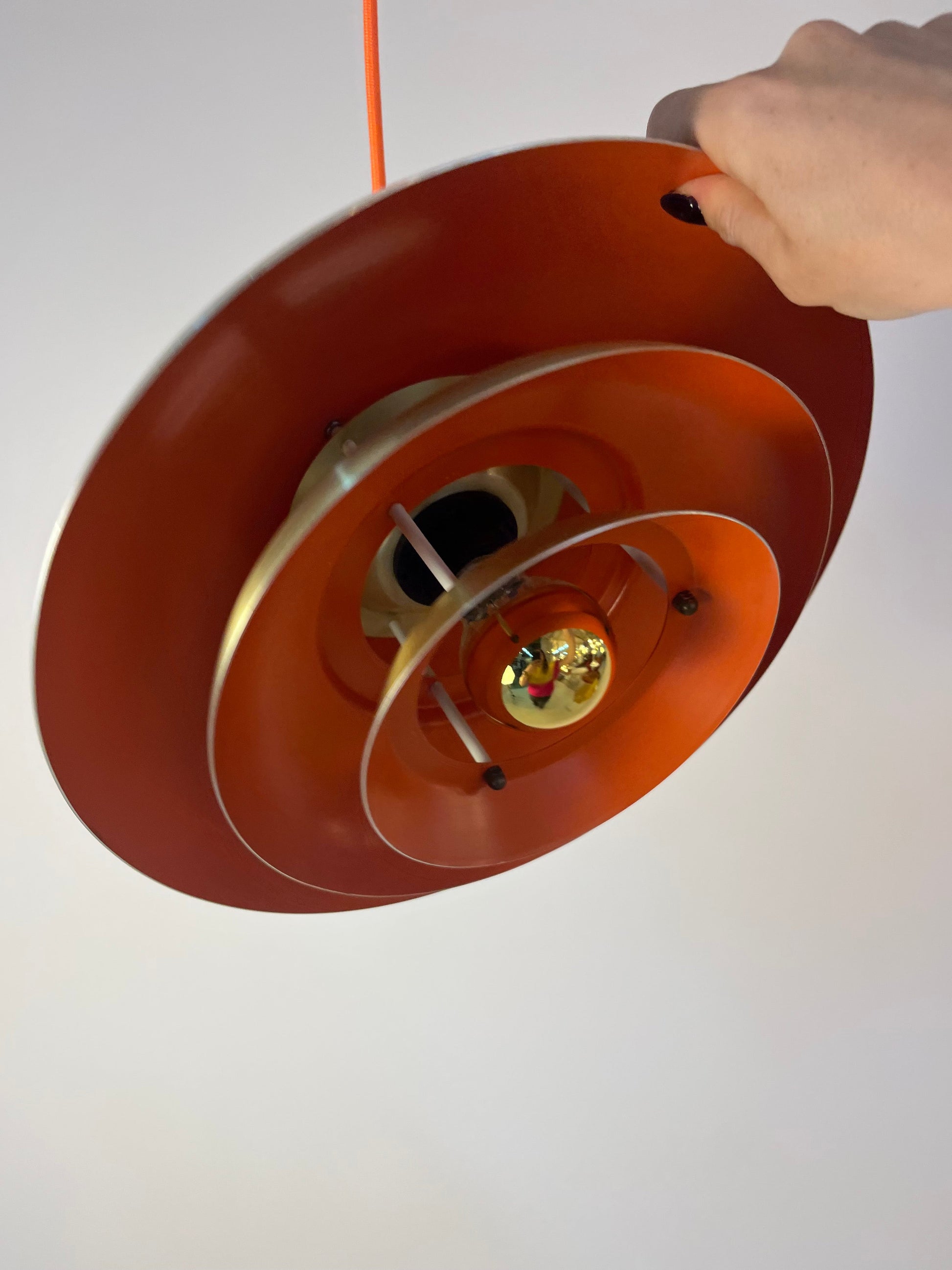 Vintage Lamellenlampe aus Dänemark gold orange