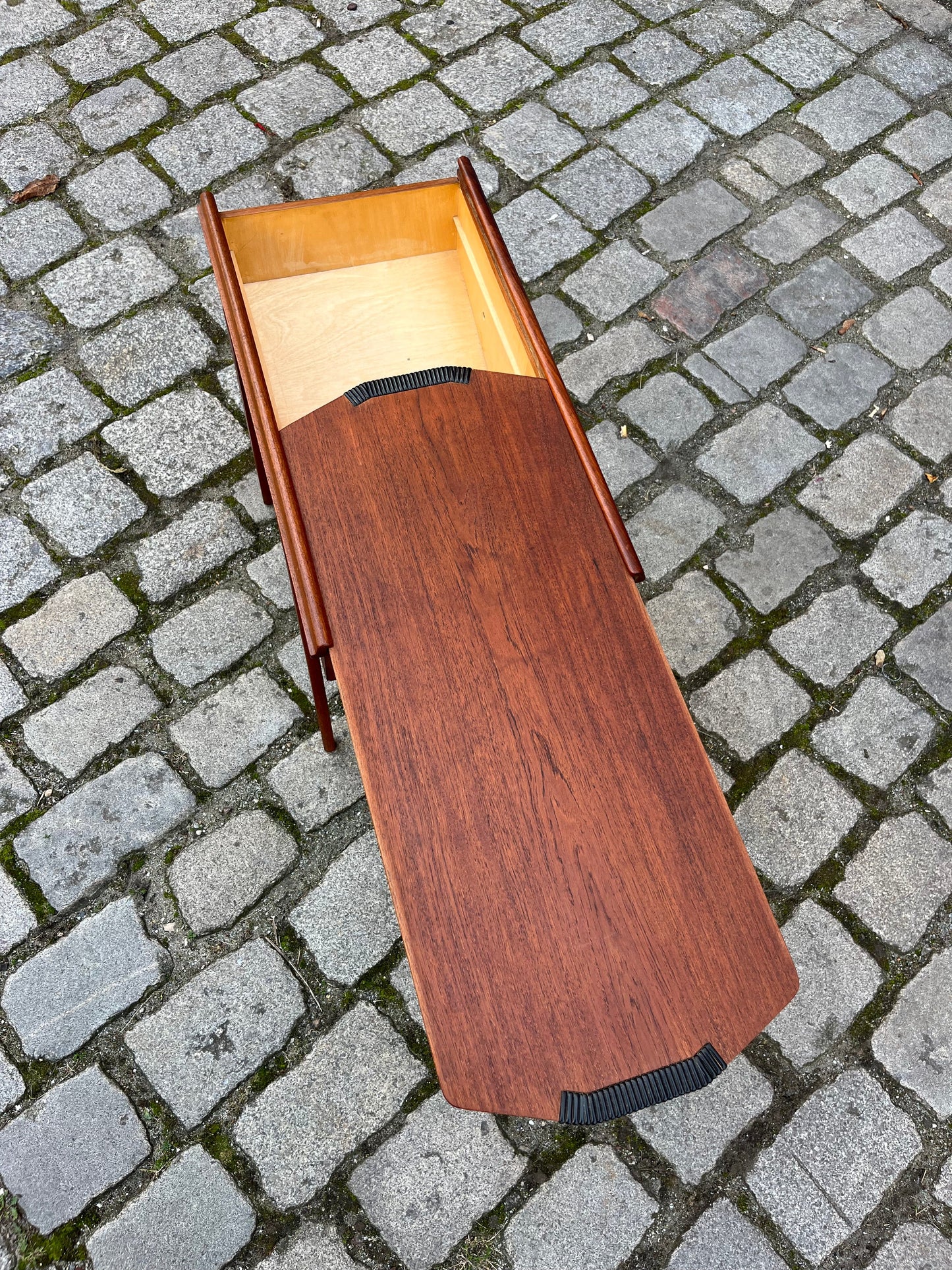 Beistelltisch Nähkasten Teak aus Dänemark