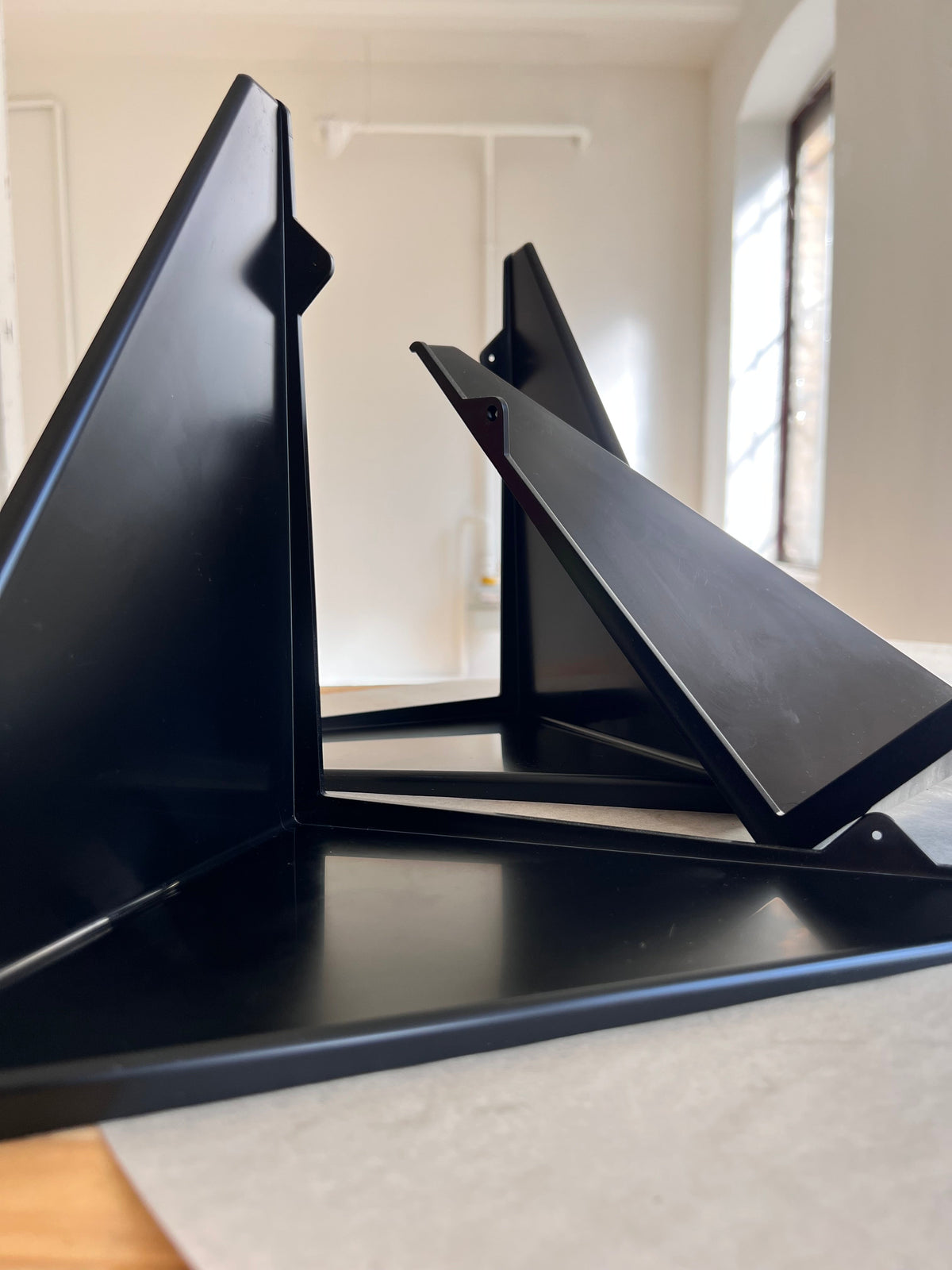 Étagère vintage « Butterfly » noire par Paul Cadovius Lot de 3