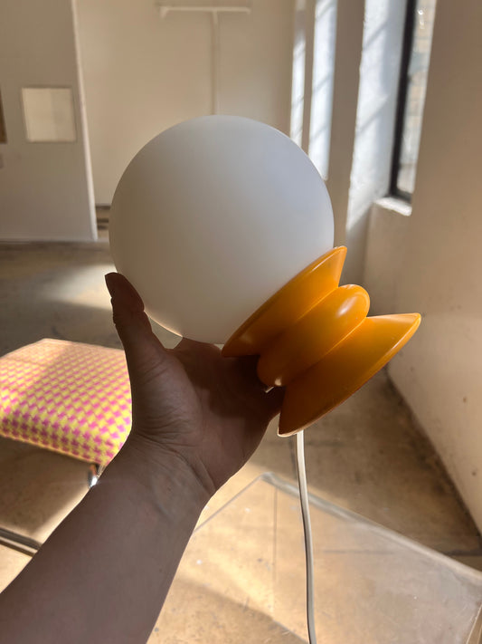 Vintage Tischlampe gelb Opalglas von Temde