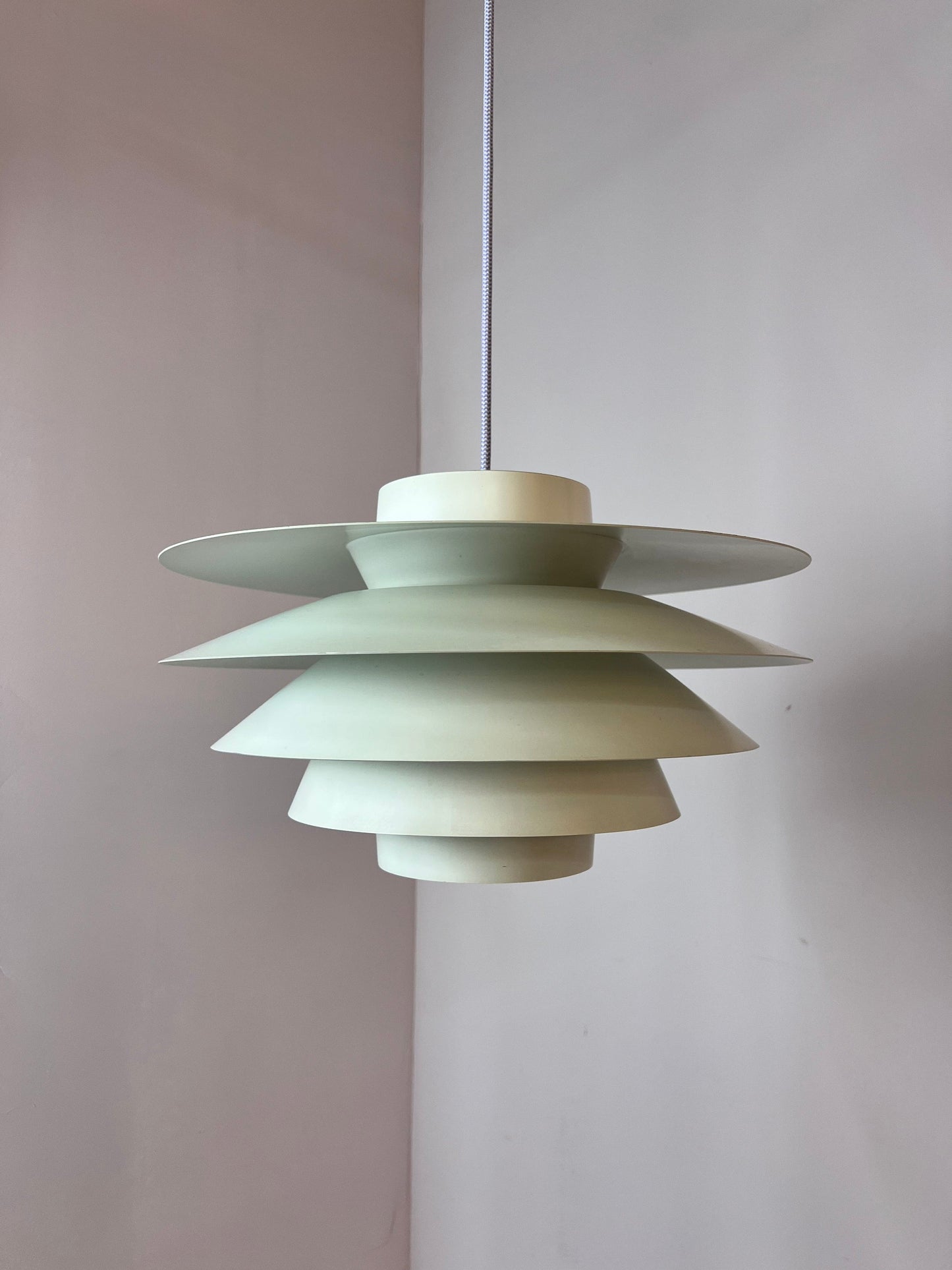 Lampe à lattes 'Verona' de Svend Middelboe pour Nordisk Solar