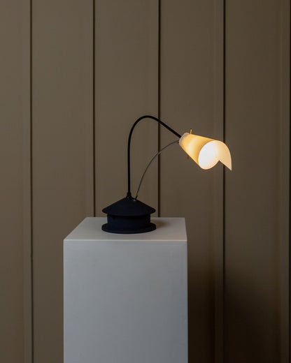 Vintage Tischlampe Origami blau Chrom verstellbar Made in Italy 1980er