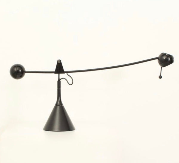 Vintage Spaghetti Stuhl mit Fußhocker und "Calder" Tischlampe von Alias