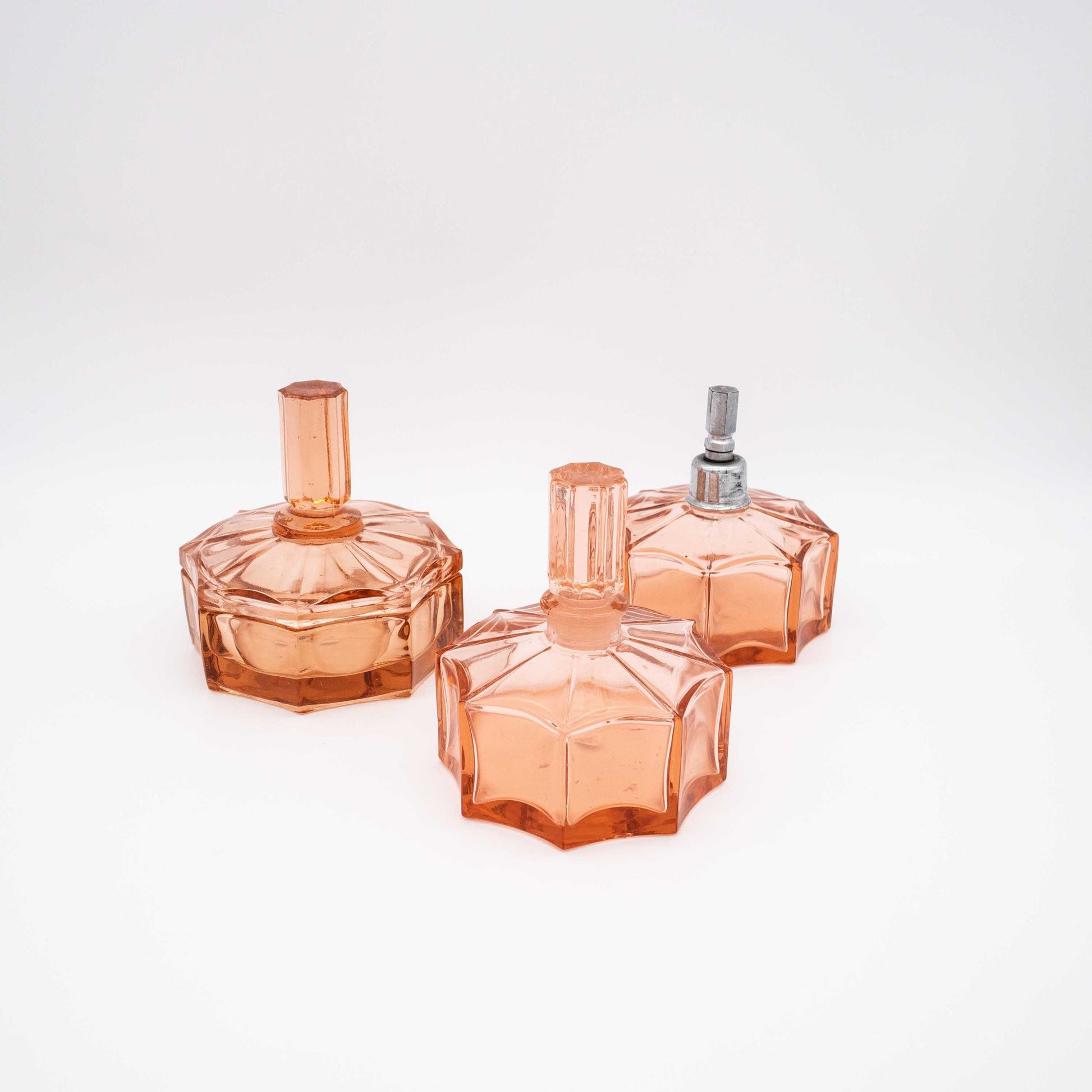 Vintage Toilettengarnitur aus Glas in Rosa, 3-teilig