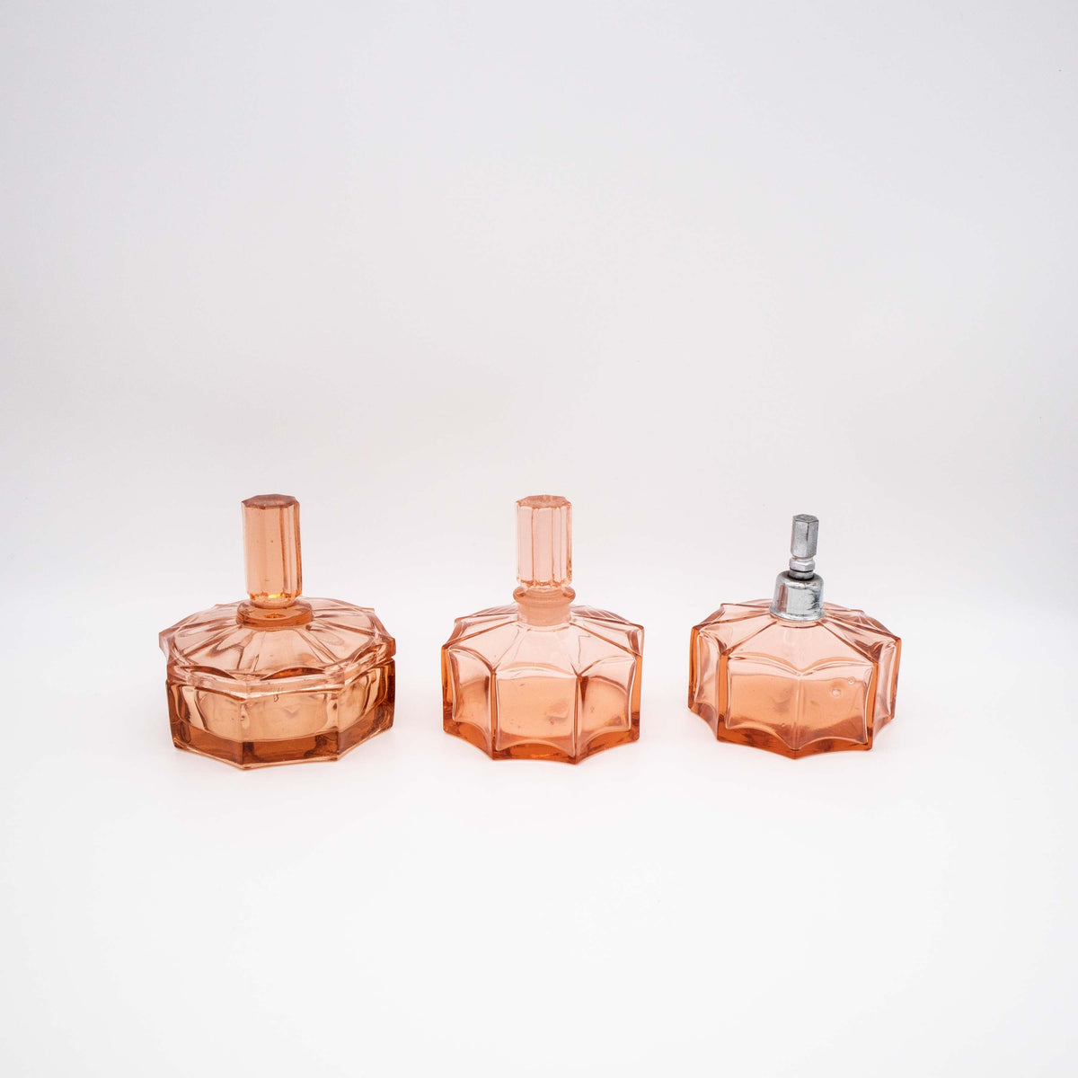Vintage Toilettengarnitur aus Glas in Rosa, 3-teilig