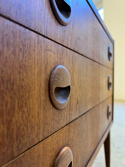 Vintage Kommode Teak aus Dänemark, 3 Schublade, braun refurbished