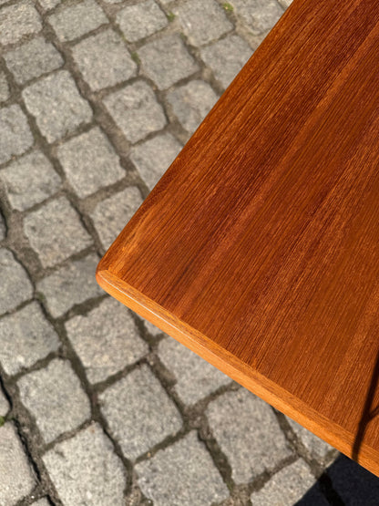 Vintage Esstisch Teak ausziehbar von Henning Kjærnulf