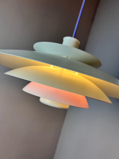 Vintage Lamellenlampe weiß lila von Formlight