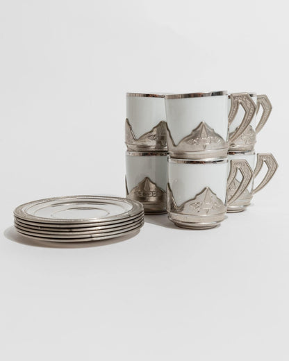 Vintage Kaffeeservice Set von 12 Tassen und Untertassen aus Porzellan mit Metallhaltern