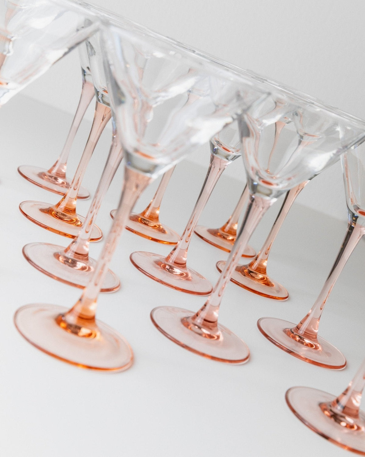 Vintage Martini Glas Set von 14 von Luminarc, pink, Memphis-Stil, Frankreich 1980er