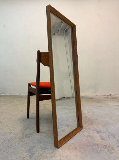 Vintage Standspiegel Eiche von Riis Antonsen, 1971