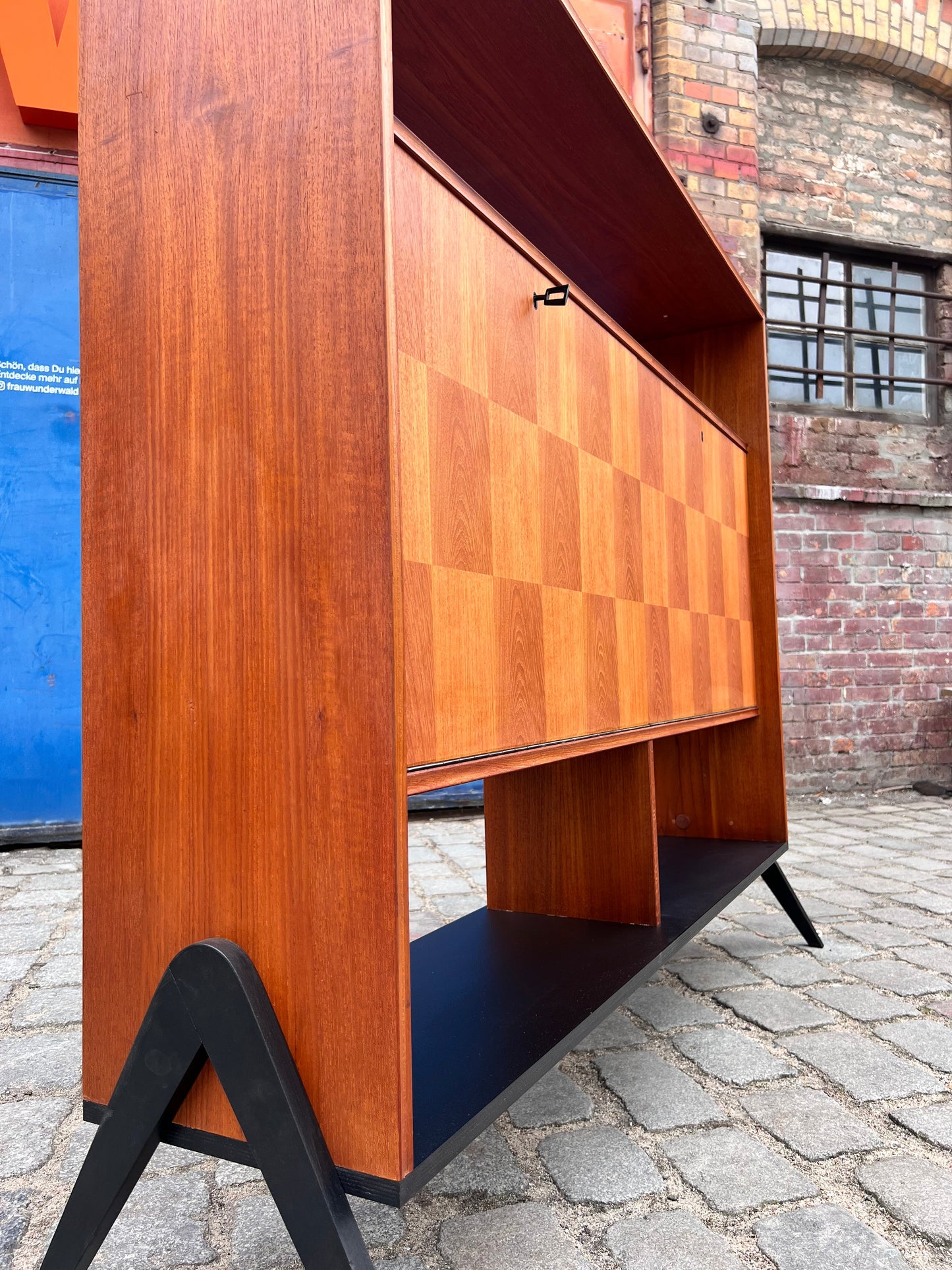 Vintage Schrankregal mit Minibar aus Teak, refurbished, braun schwarz, Dänemark