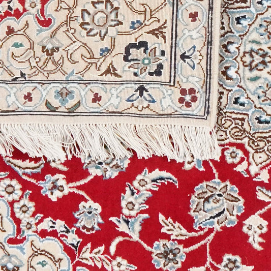 Vintage carpet Nain 9La 135x89cm colorful natural motif