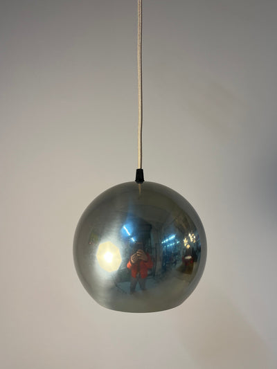 Pendelleuchte Topan von Verner Panton für &Tradition Chrom