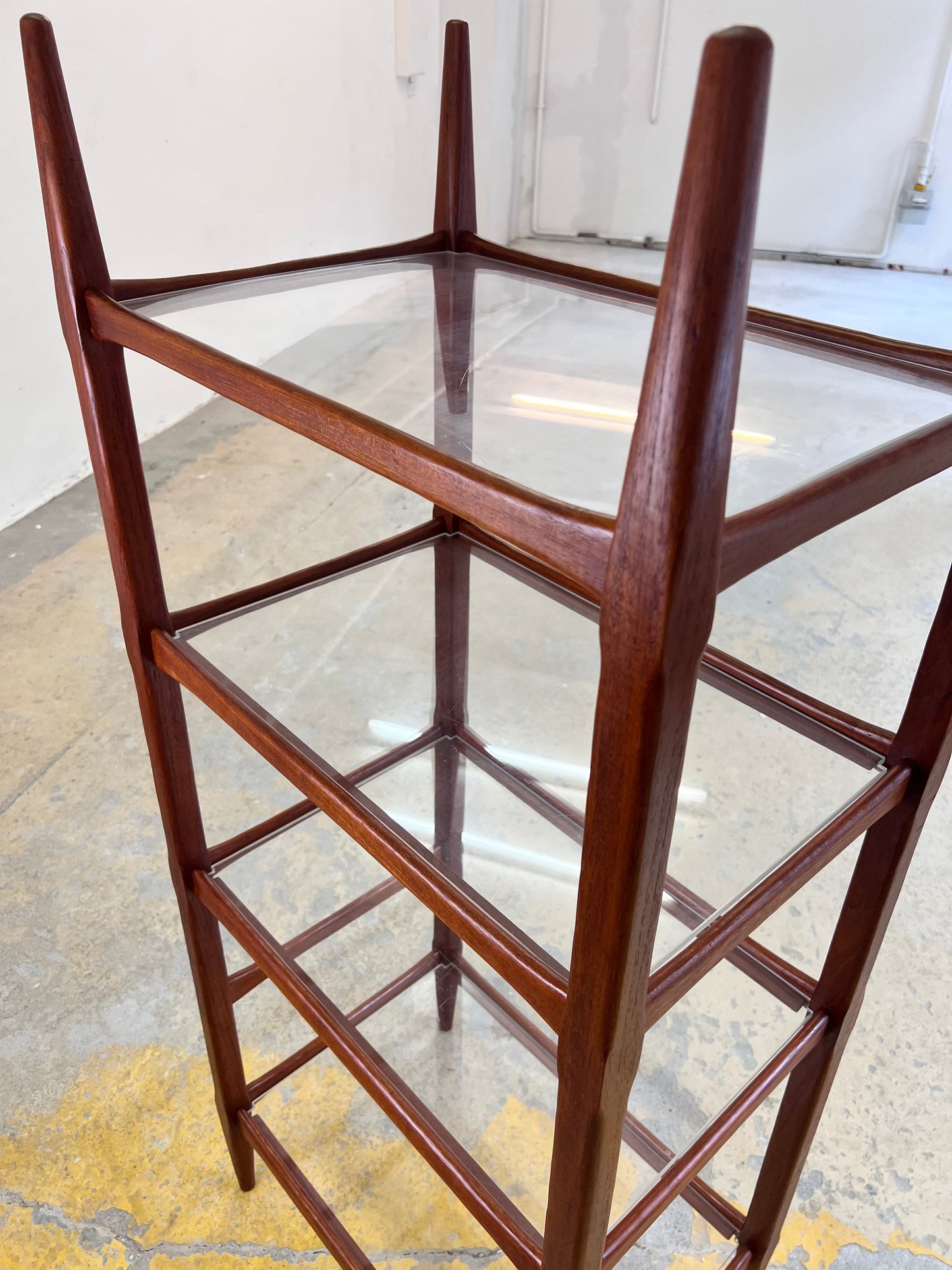 Vintage Regal Teak mit Acrylglasplatten aus Dänemark