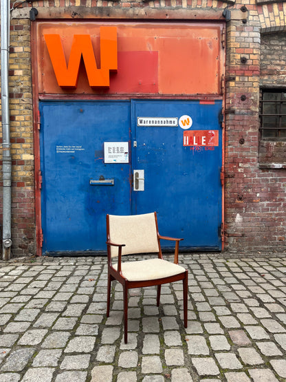 Vintage Armlehnstuhl von Johannes Andersen für Uldum Møbelfabrik mit Wollbezug