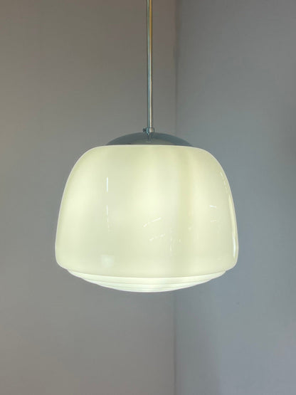 Vintage Hängelampe Opalglas Chrom