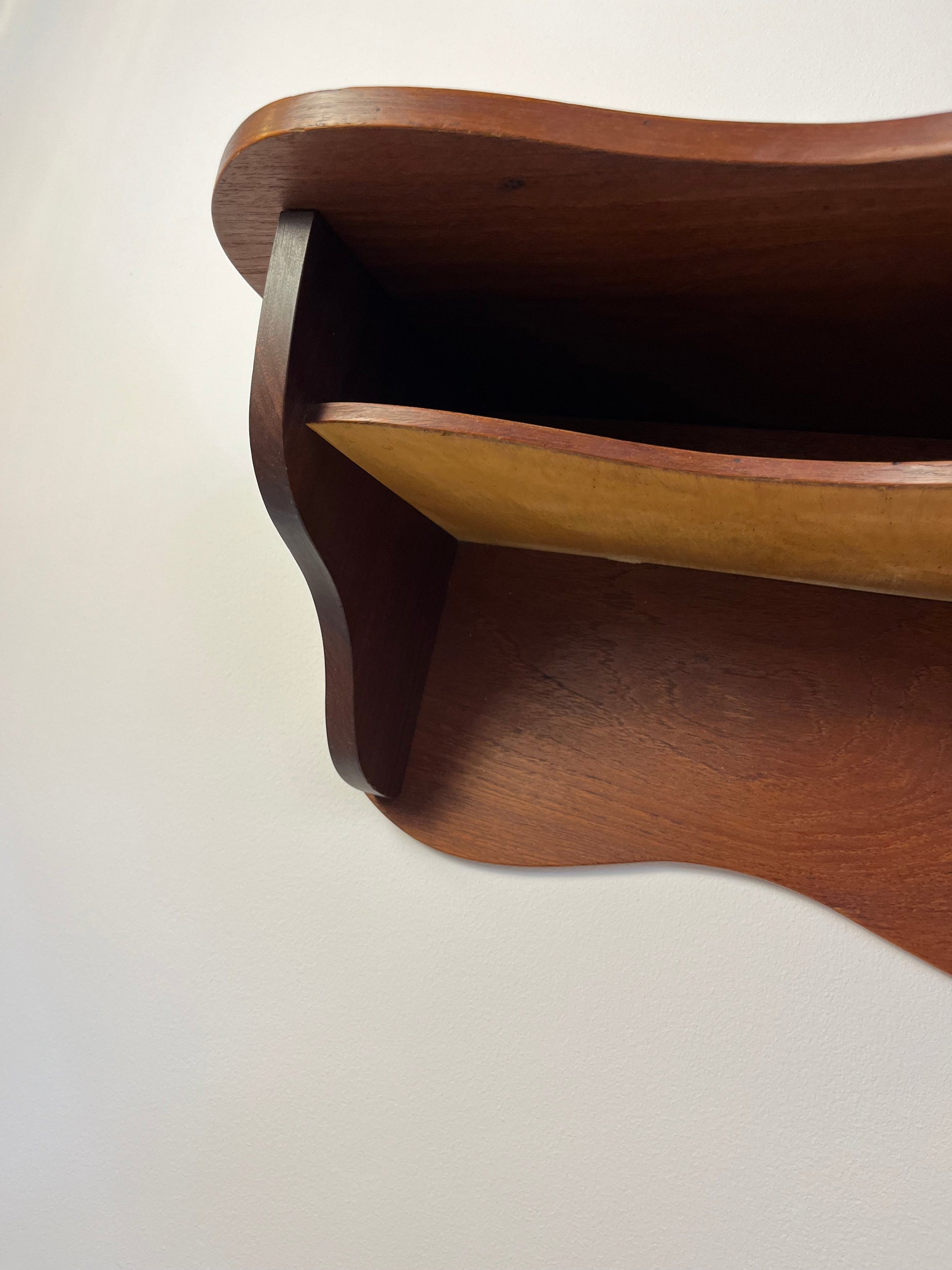 Vintage Wandregal aus Teak aus Dänemark