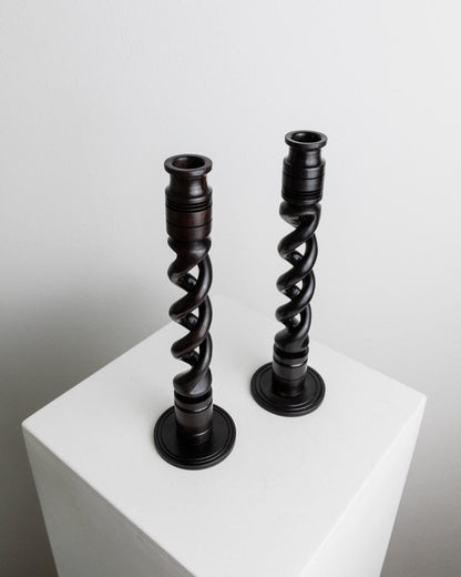 Vintage Kerzenhalter Dunkles Holz Italien 1970er Boho-Stil Set von 2