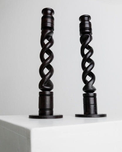 Vintage Kerzenhalter Dunkles Holz Italien 1970er Boho-Stil Set von 2