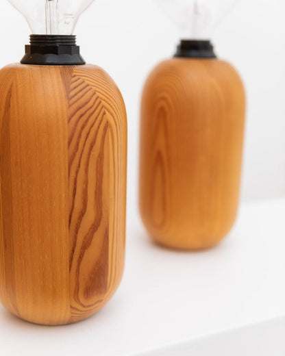 Lampe de table vintage Domus en bois avec abat-jour, milieu du siècle, années 1960, lot de 2