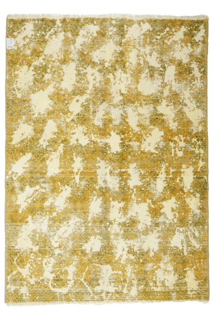 Vintage Carpet 188x134cm Colorful Nature-Inspired Motifs