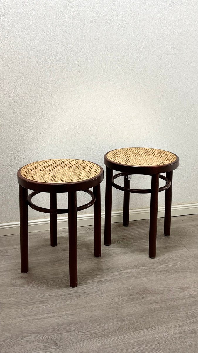 Set von 2 Vintage Hocker 214 mit Wiener Geflecht von Thonet