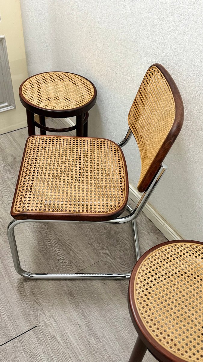 Set von 2 Vintage Hocker 214 mit Wiener Geflecht von Thonet